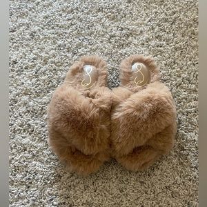 Sam Edelman Jeane Faux Fur Criss Cross Slipper Sandals Camel Size4-5.Without box